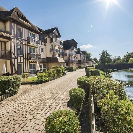 Karma Manoir Des Deux Amants Aparthotel Connelles Exterior photo